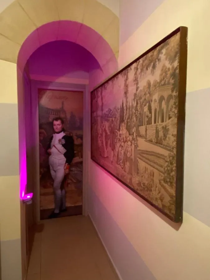 Hollywood Inn Palermo 3*,