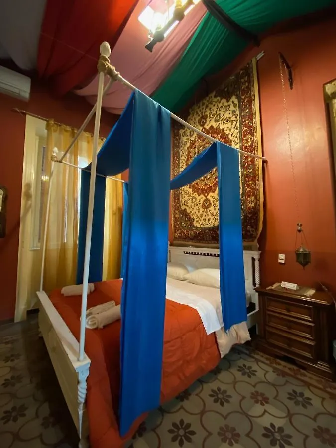 Hollywood Inn Palermo Pensión