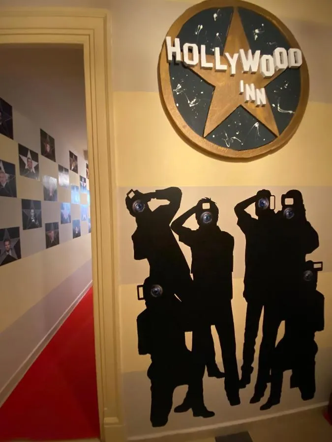 Hollywood Inn Palermo Italy